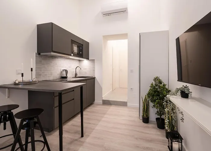 Appartement D48 - Boulevard - Location By Bqa *
